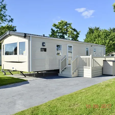 Short Stays Away Flamingoland Campsite Kirby Misperton